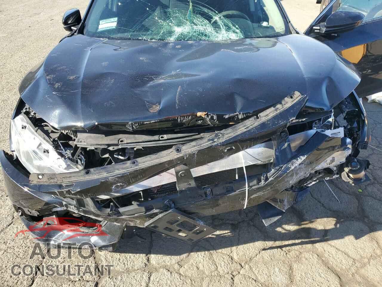 HONDA CIVIC 2017 - 2HGFC2F51HH571506