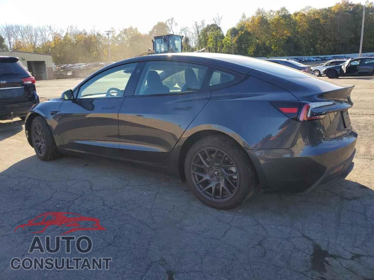 TESLA MODEL 3 2025 - 5YJ3E1EB0SF998511