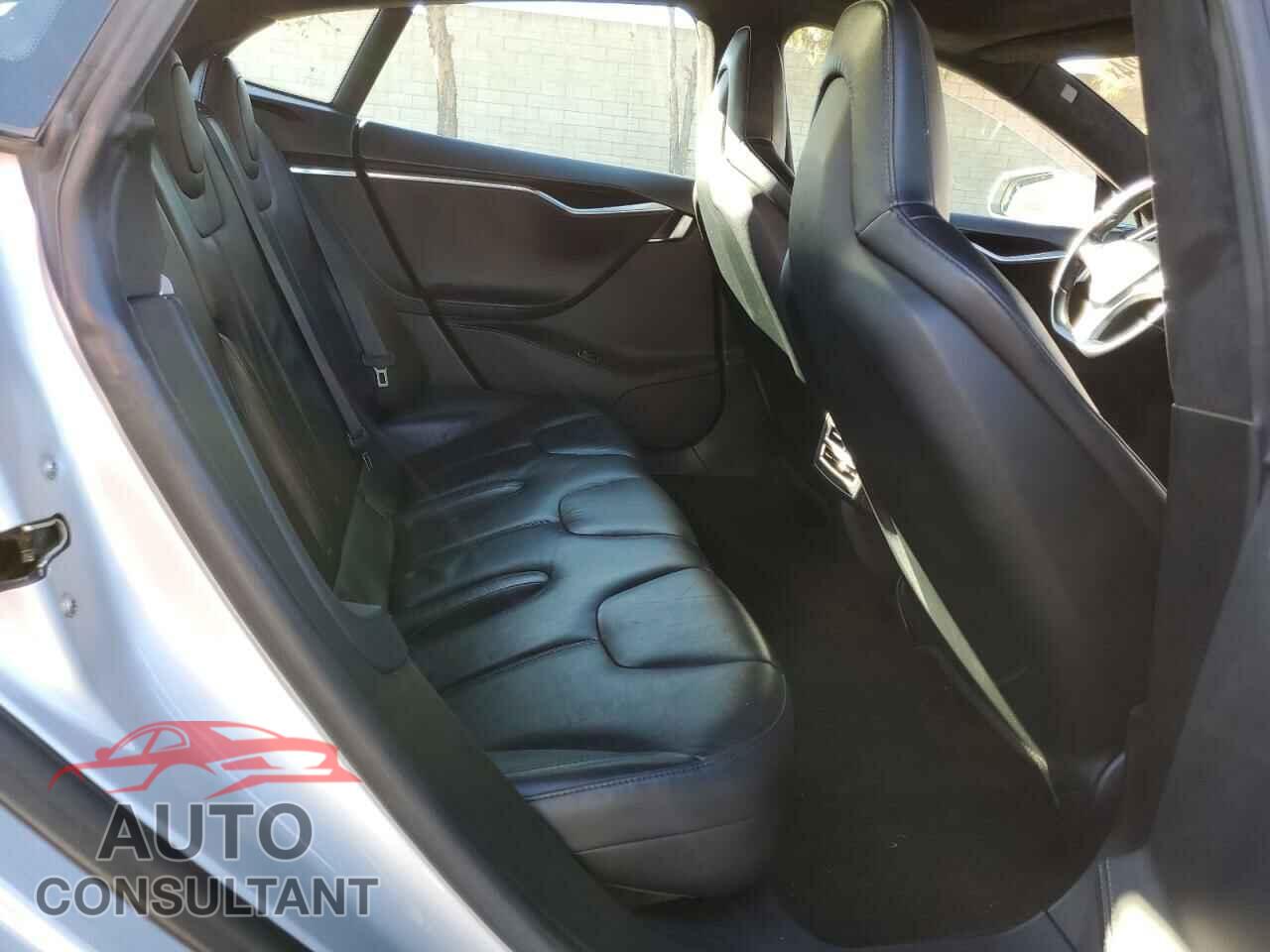 TESLA MODEL S 2013 - 5YJSA1CN7DFP27193