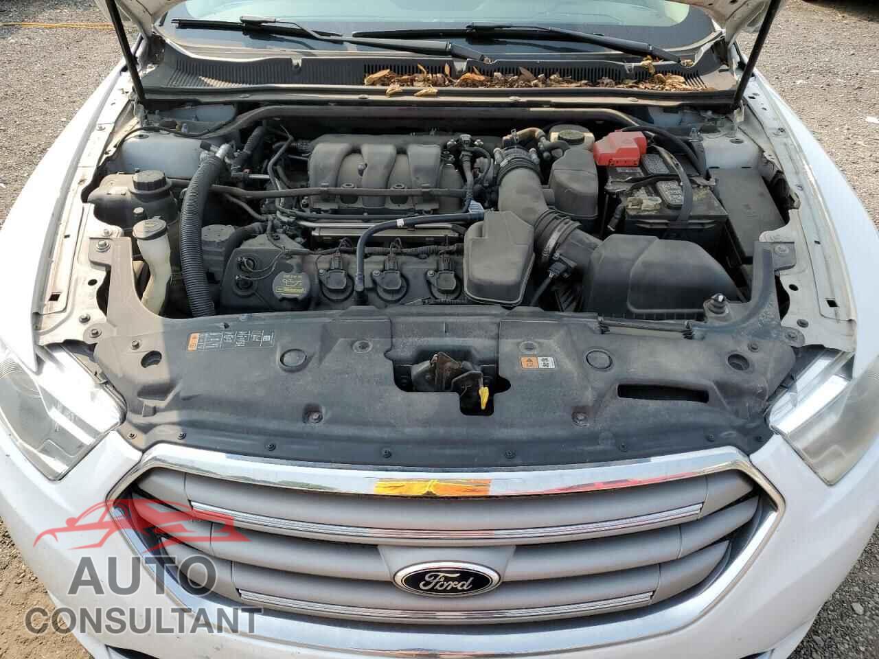 FORD TAURUS 2013 - 1FAHP2E86DG188695