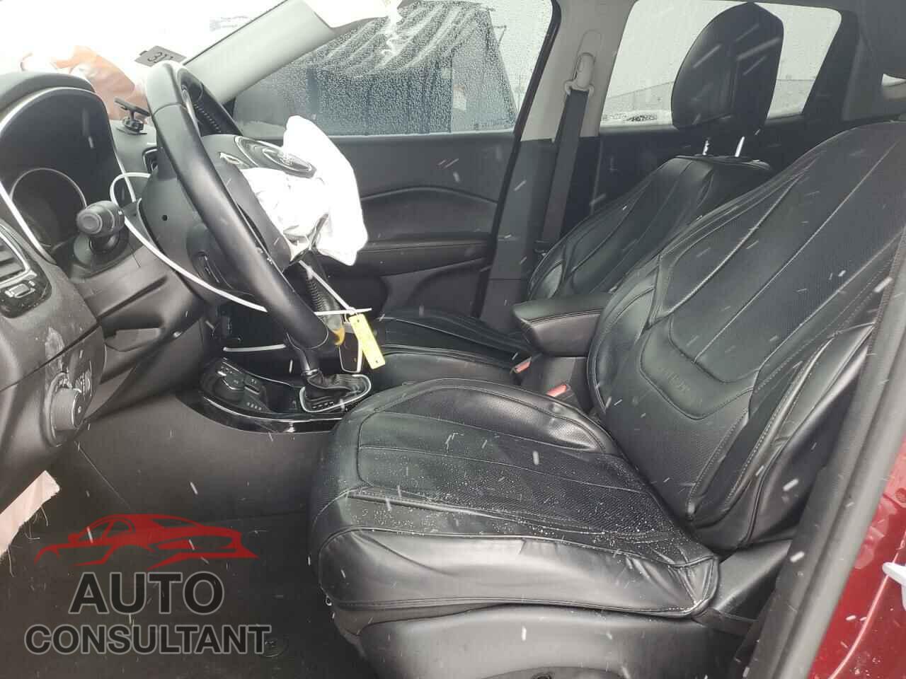 JEEP COMPASS 2021 - 3C4NJDCB0MT551111