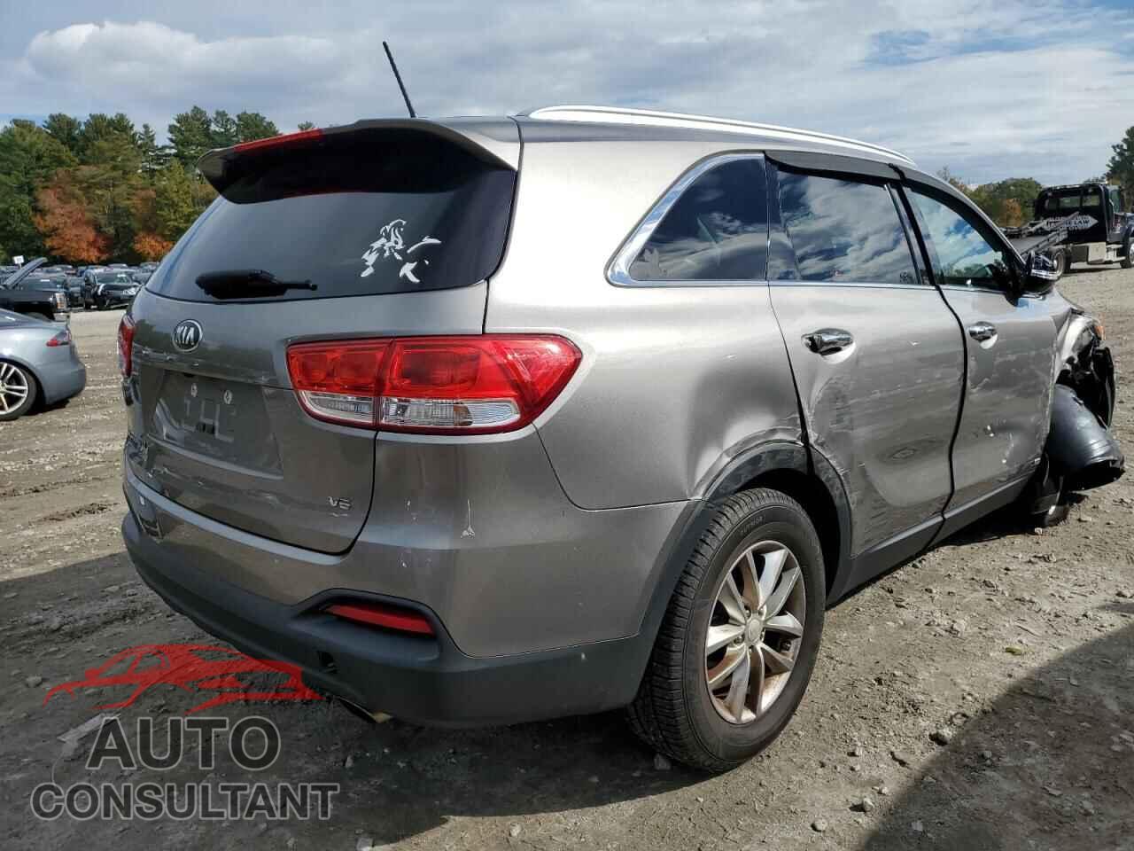 KIA SORENTO 2016 - 5XYPGDA54GG180342