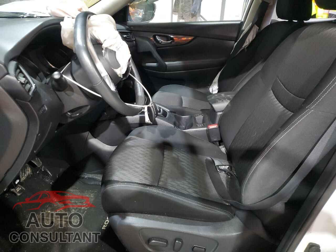 NISSAN ROGUE 2017 - KNMAT2MV6HP607603