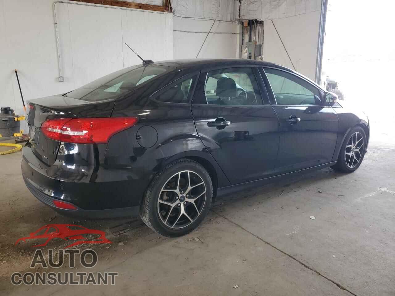 FORD FOCUS 2017 - 1FADP3H29HL283275