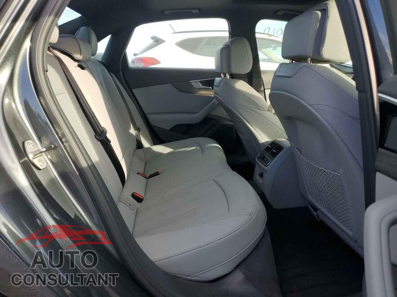 AUDI A4 2023 - WAUDAAF43PN021868