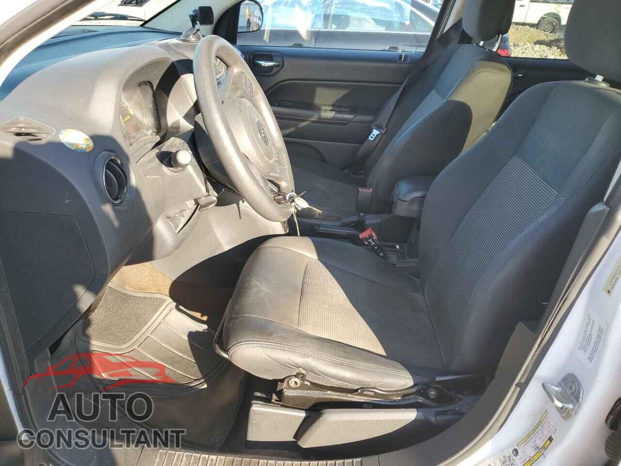 JEEP COMPASS 2014 - 1C4NJCBA4ED743044