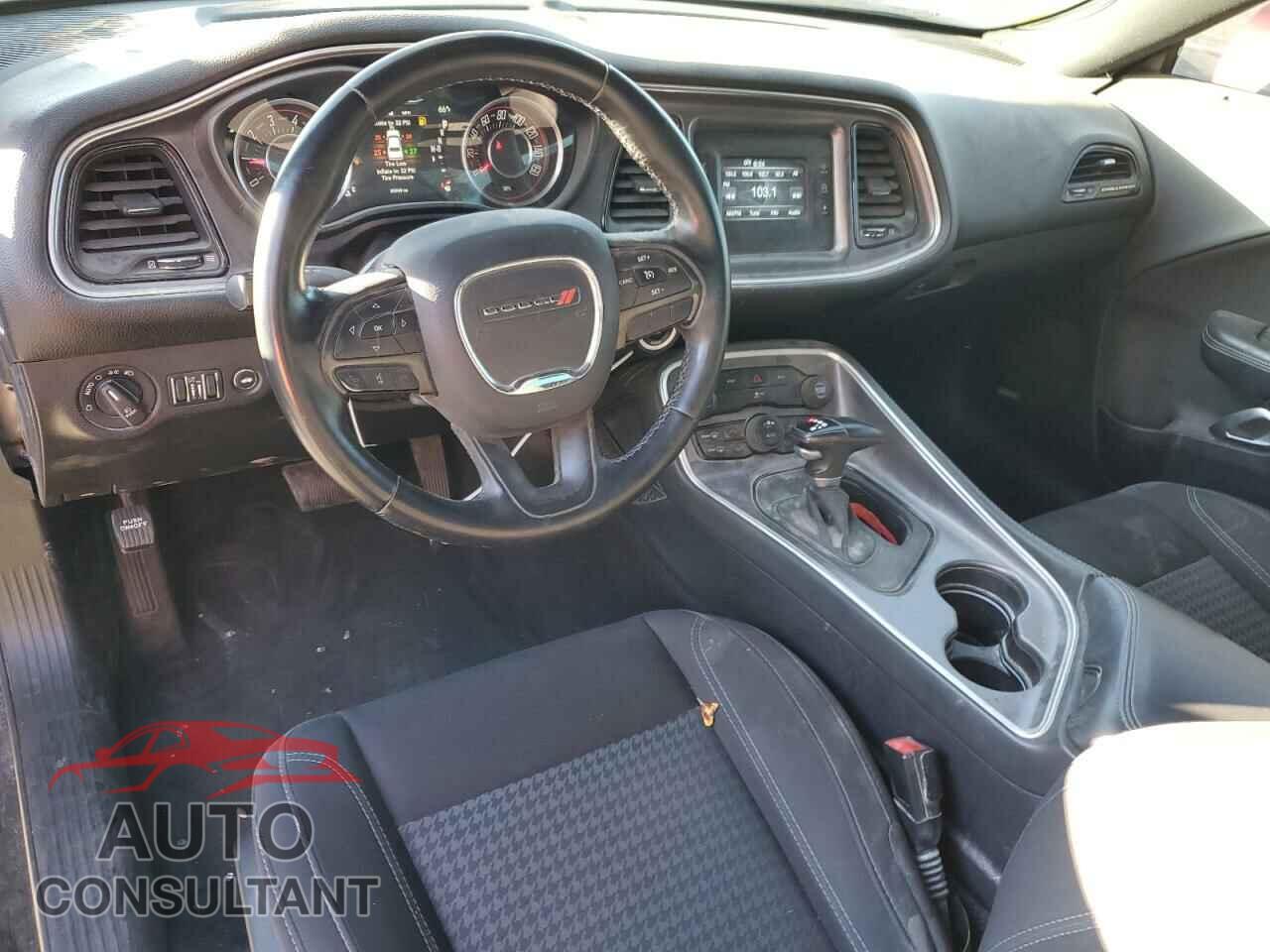 DODGE CHALLENGER 2015 - 2C3CDZAT7FH927410