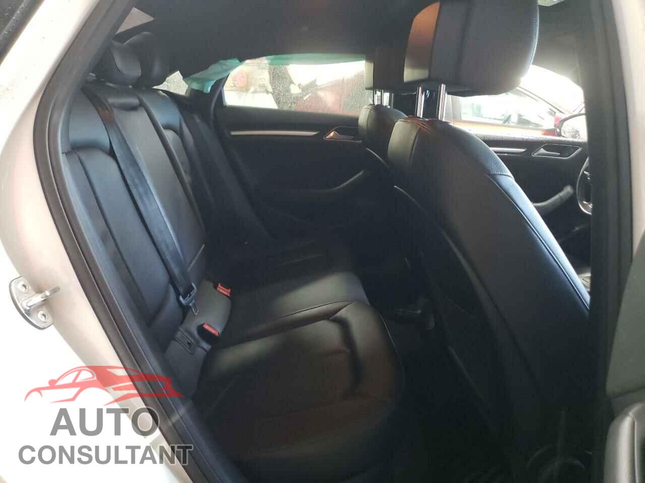 AUDI A3 2016 - WAUB8GFF1G1105993
