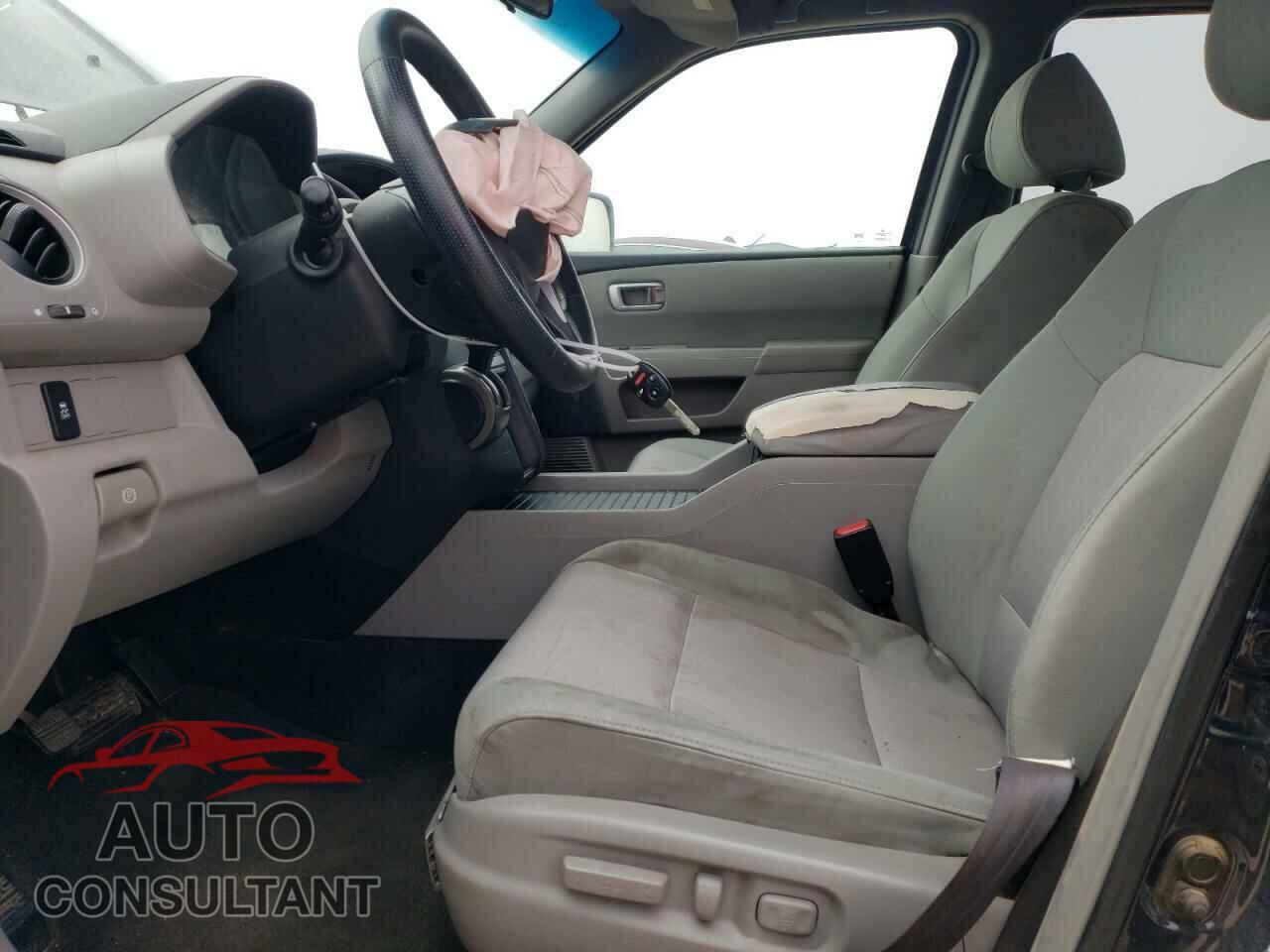 HONDA PILOT 2012 - 5FNYF4H46CB041058