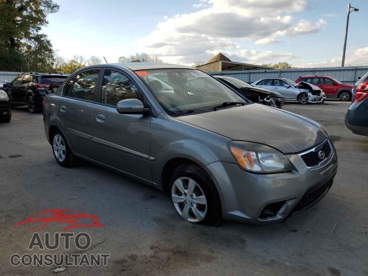 KIA RIO 2011 - KNADH4A30B6960572