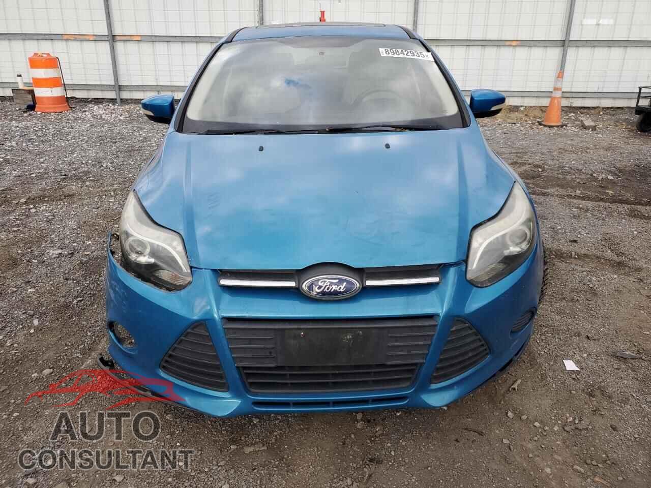 FORD FOCUS 2014 - 1FADP3K28EL369052