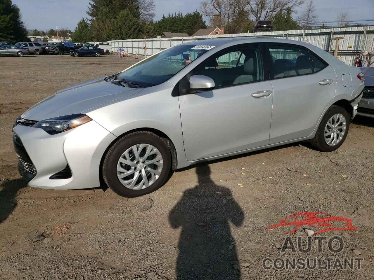 TOYOTA COROLLA 2018 - 2T1BURHE3JC070987