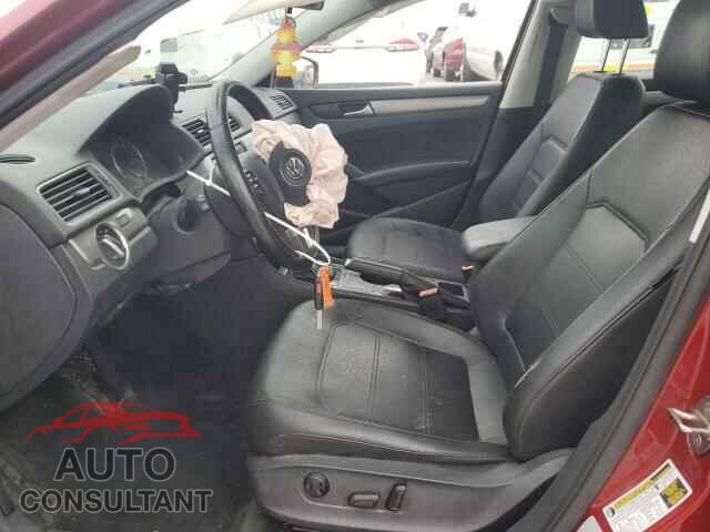 VOLKSWAGEN PASSAT 2015 - 1VWAT7A35FC071809