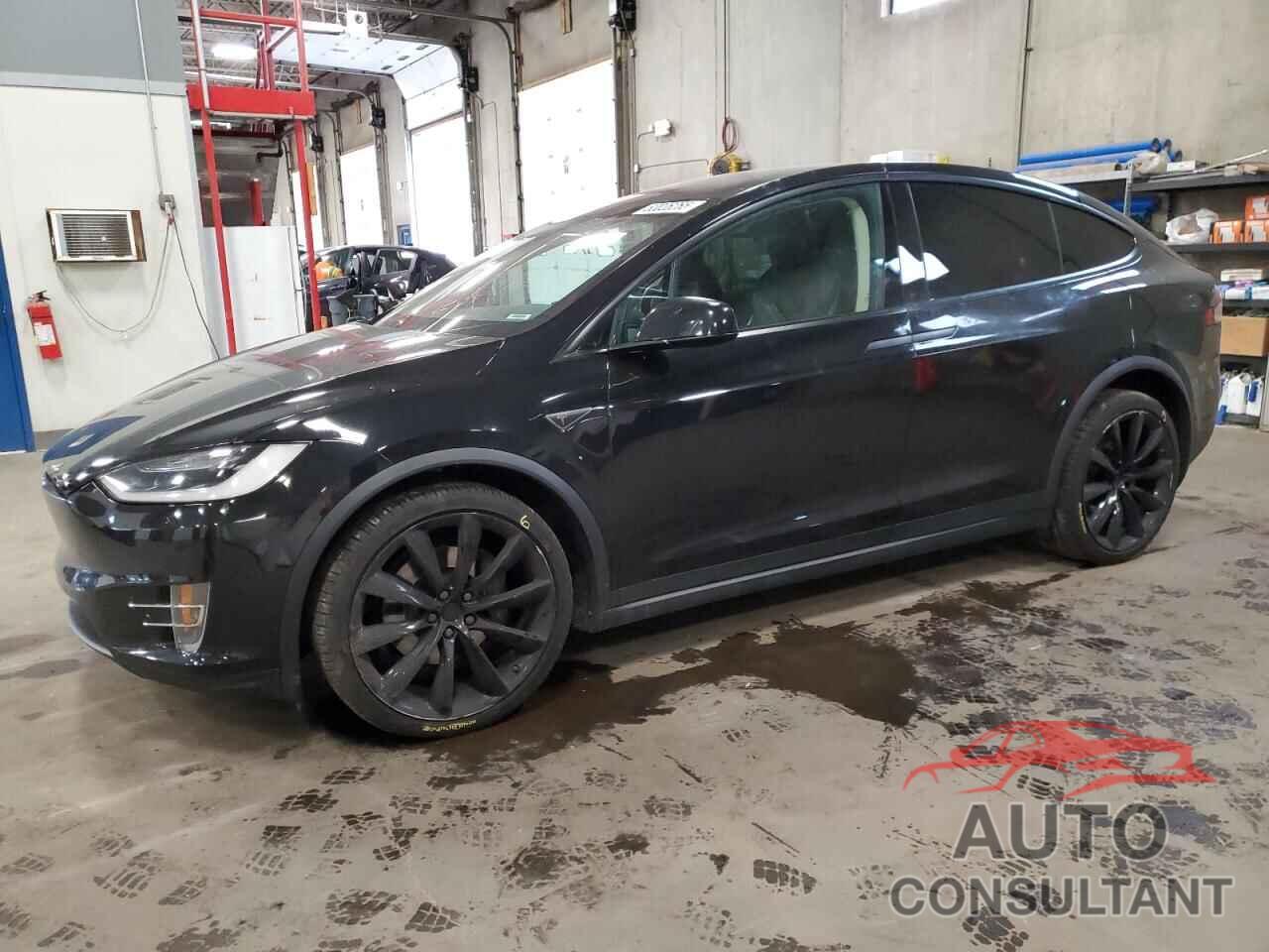 TESLA MODEL X 2016 - 5YJXCBE24GF004673
