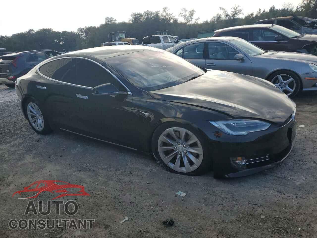 TESLA MODEL S 2018 - 5YJSA1E24JF293975