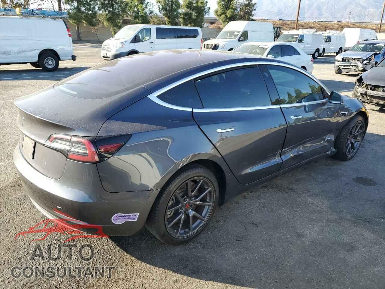 TESLA MODEL 3 2019 - 5YJ3E1EA0KF307310