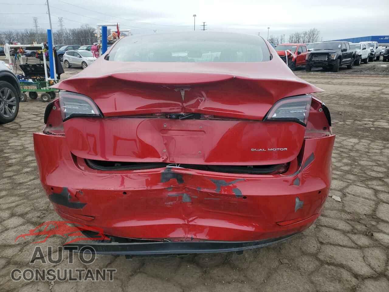 TESLA MODEL 3 2018 - 5YJ3E1EB7JF085887