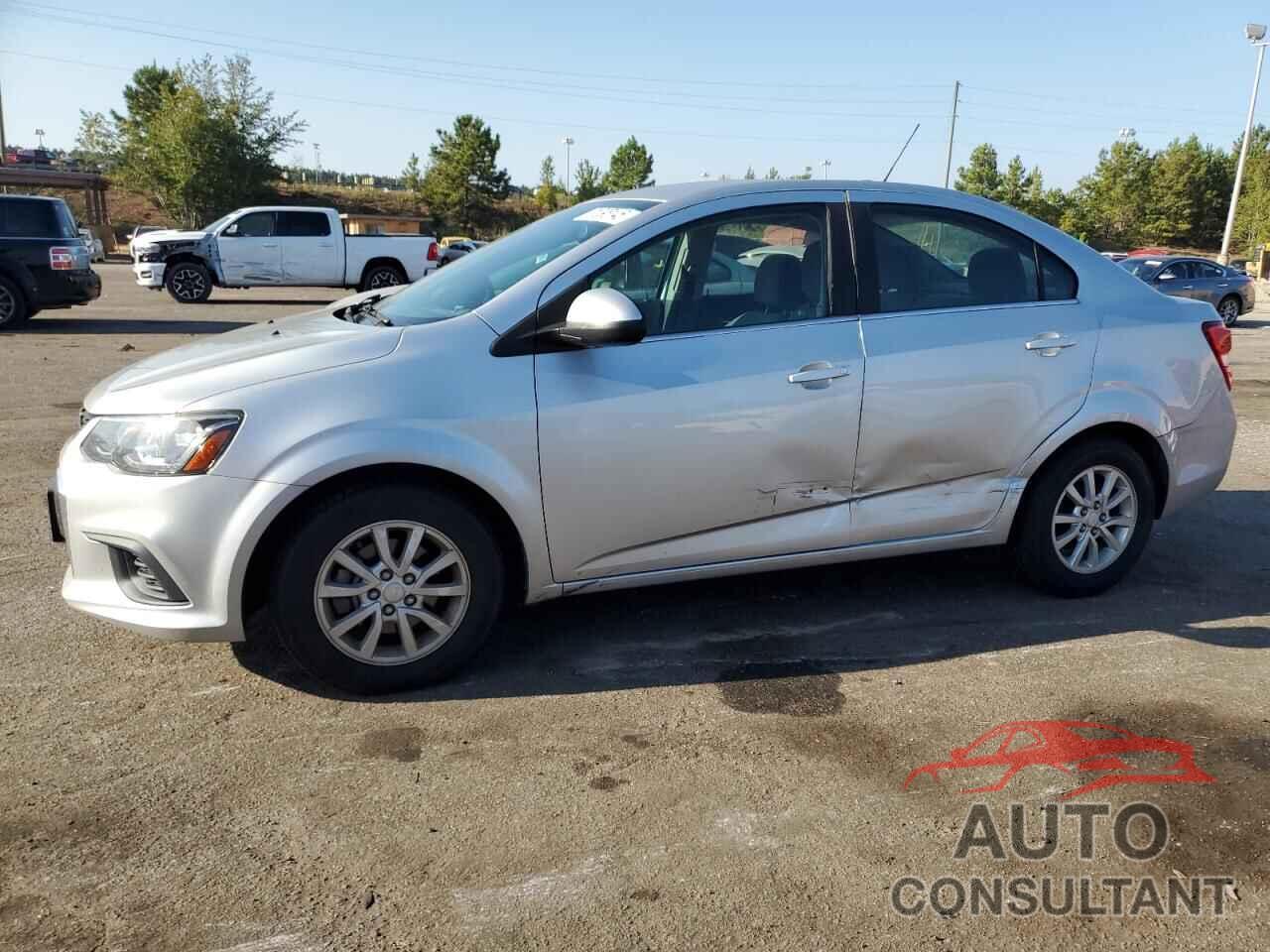CHEVROLET SONIC 2017 - 1G1JD5SH2H4124616