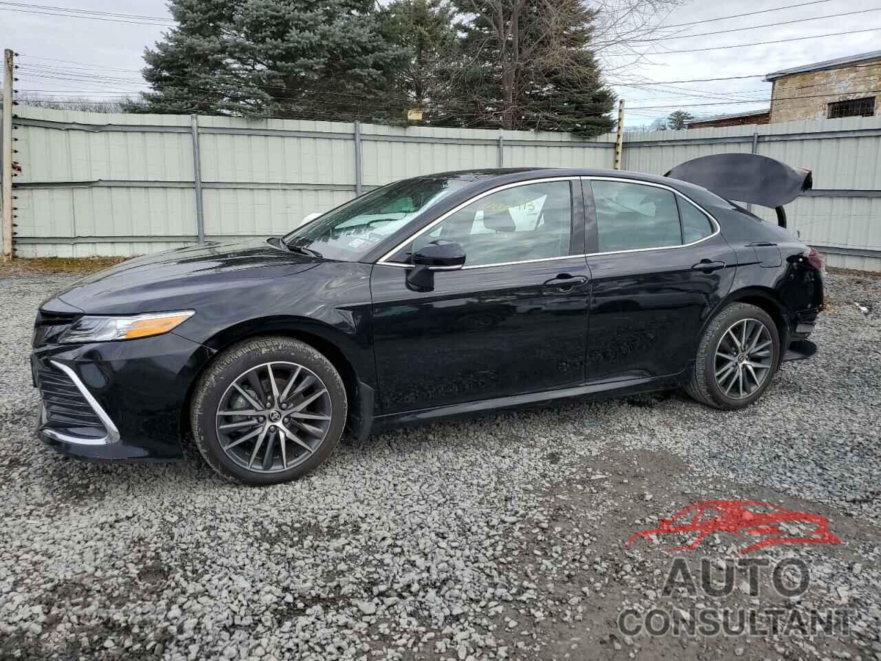 TOYOTA CAMRY 2023 - 4T1F11BK9PU092249