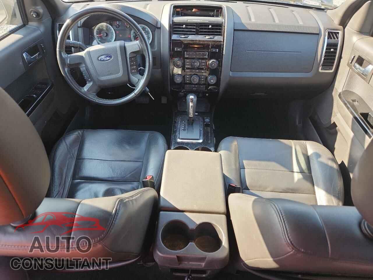 FORD ESCAPE 2010 - 1FMCU9EG5AKB10099