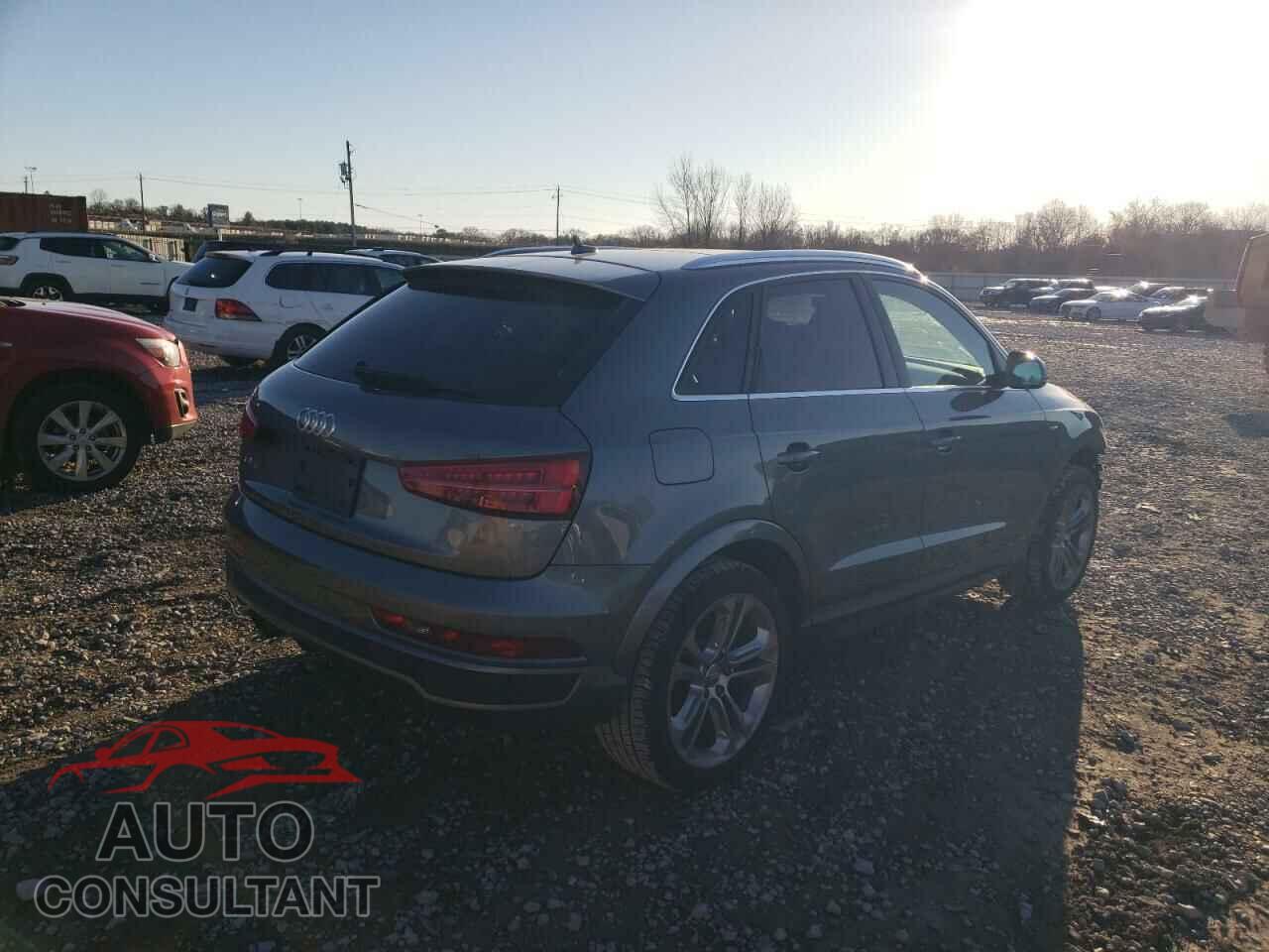 AUDI Q3 2016 - WA1FFCFS9GR007371