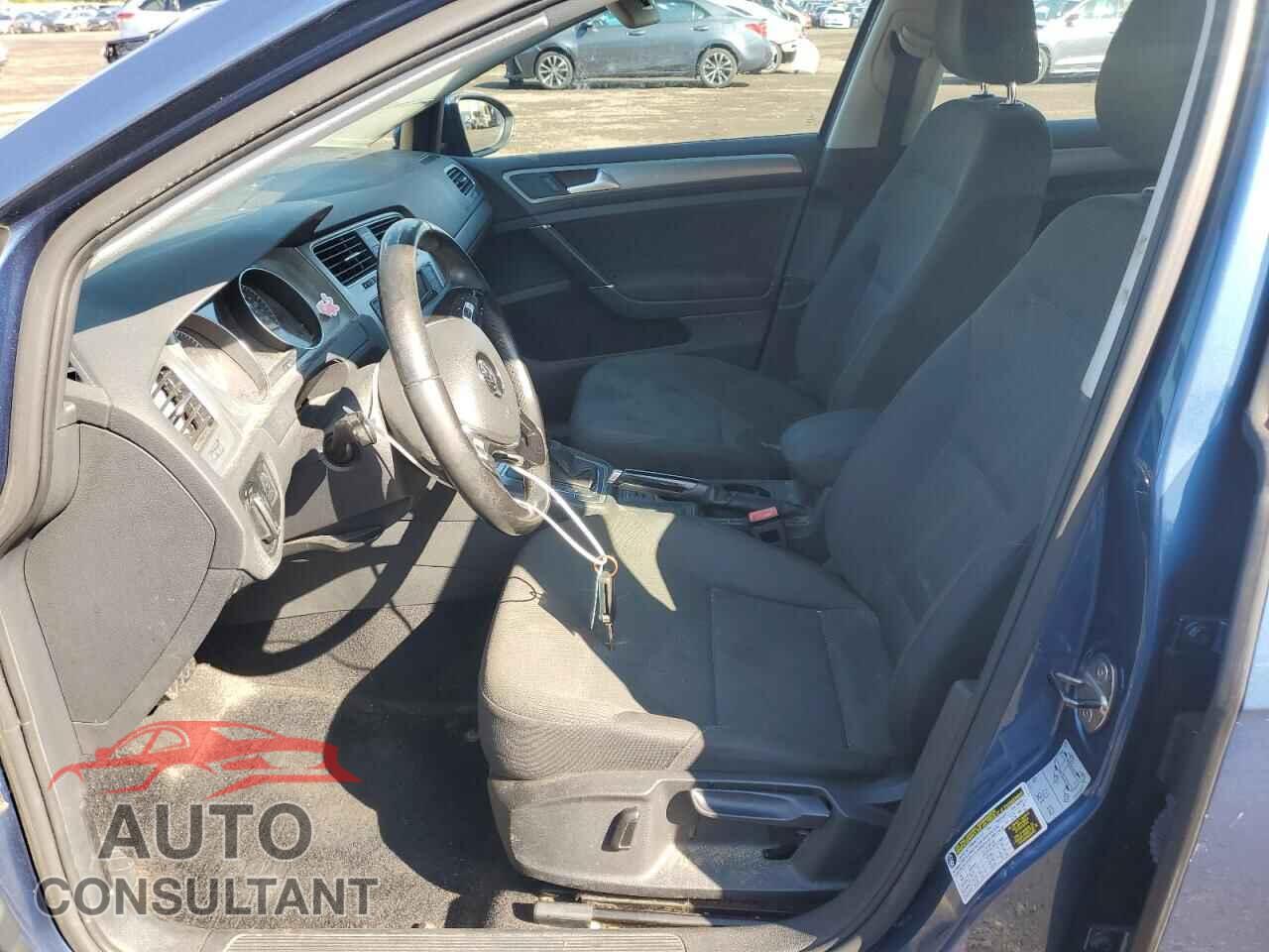 VOLKSWAGEN GOLF 2017 - 3VW217AUXHM016390