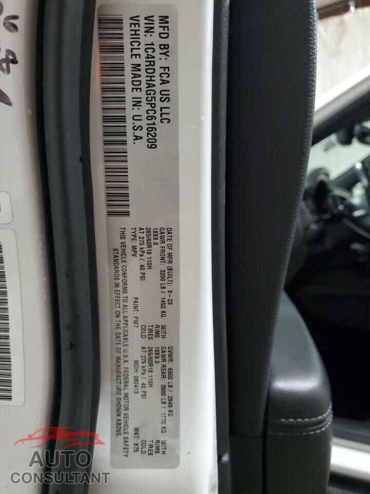 DODGE DURANGO 2023 - 1C4RDHAG5PC616209
