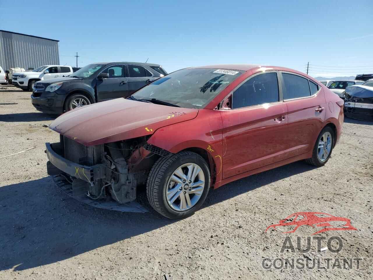 HYUNDAI ELANTRA 2019 - KMHD84LF4KU737663