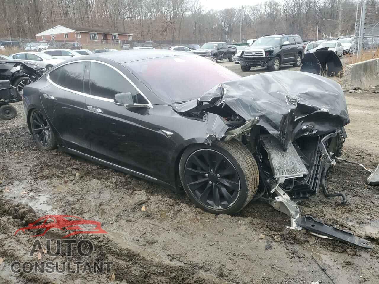 TESLA MODEL S 2018 - 5YJSA1E24JF234246