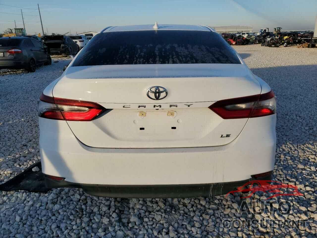 TOYOTA CAMRY 2023 - 4T1C11AK9PU835450