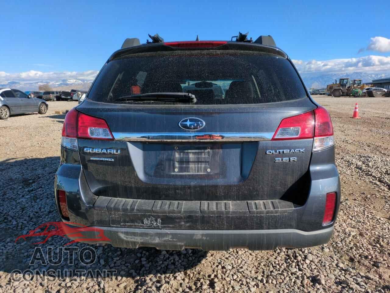 SUBARU OUTBACK 2011 - 4S4BRDKC3B2366518
