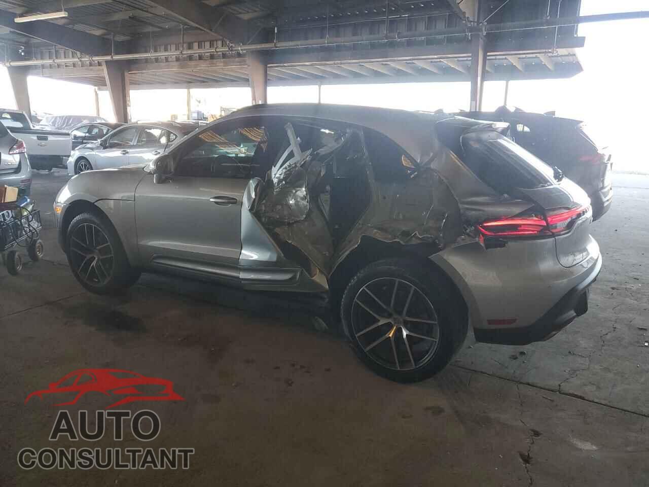 PORSCHE MACAN 2022 - WP1AA2A55NLB06858