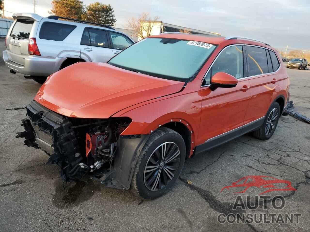 VOLKSWAGEN TIGUAN 2018 - 3VV2B7AX5JM025905