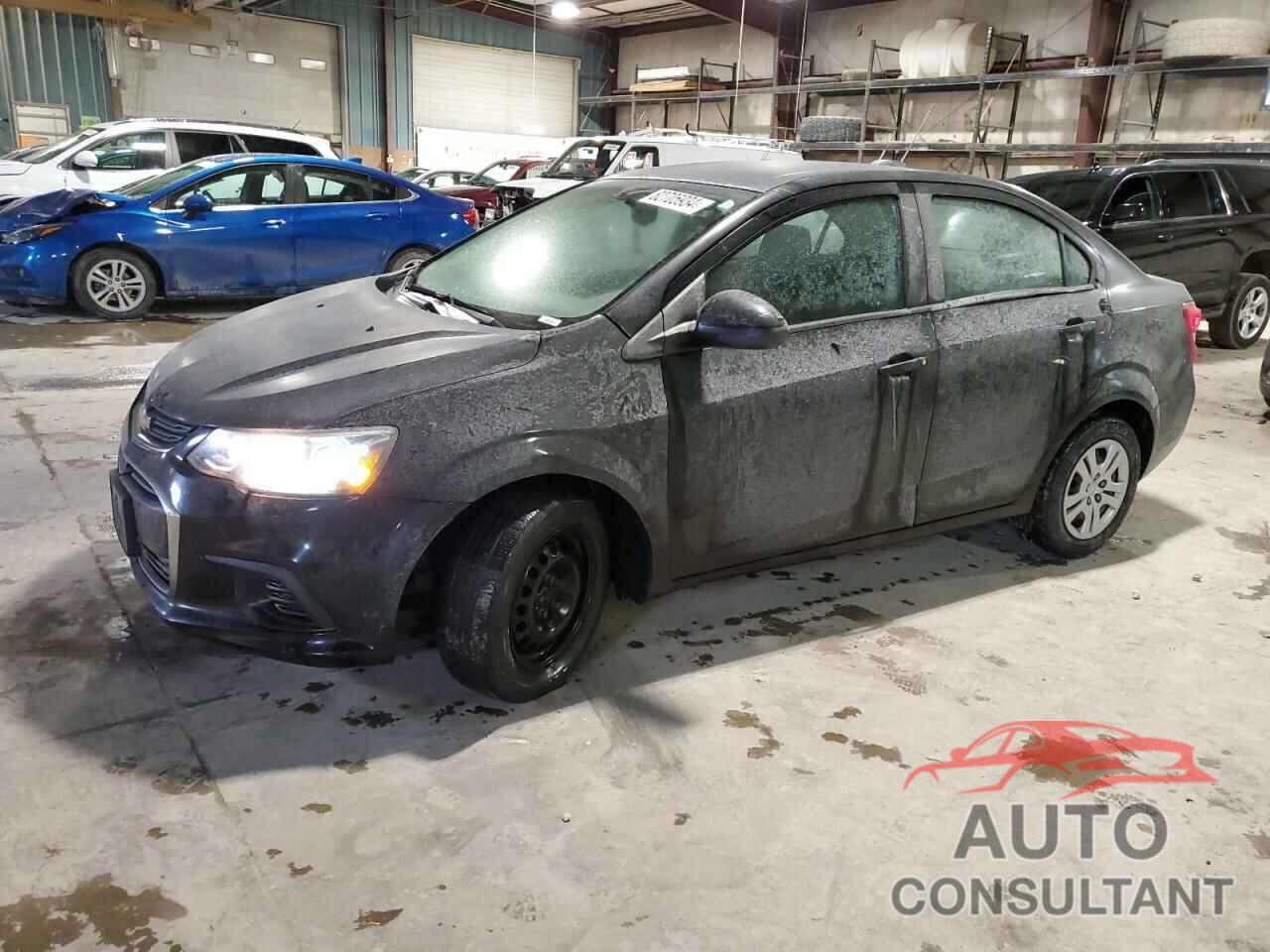 CHEVROLET SONIC 2017 - 1G1JB5SH0H4149343
