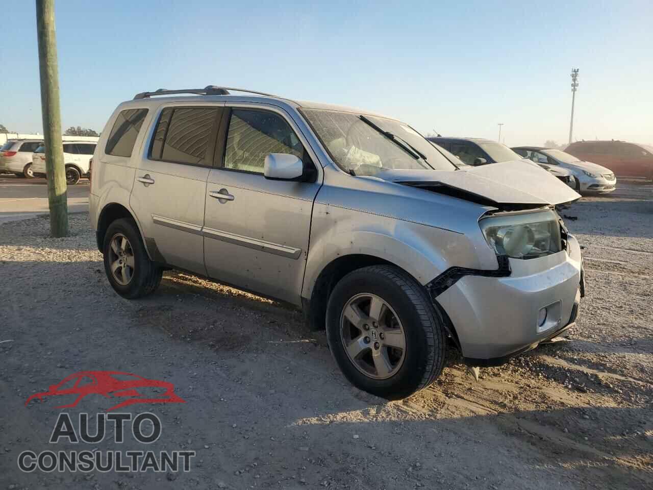 HONDA PILOT 2011 - 5FNYF3H41BB025245