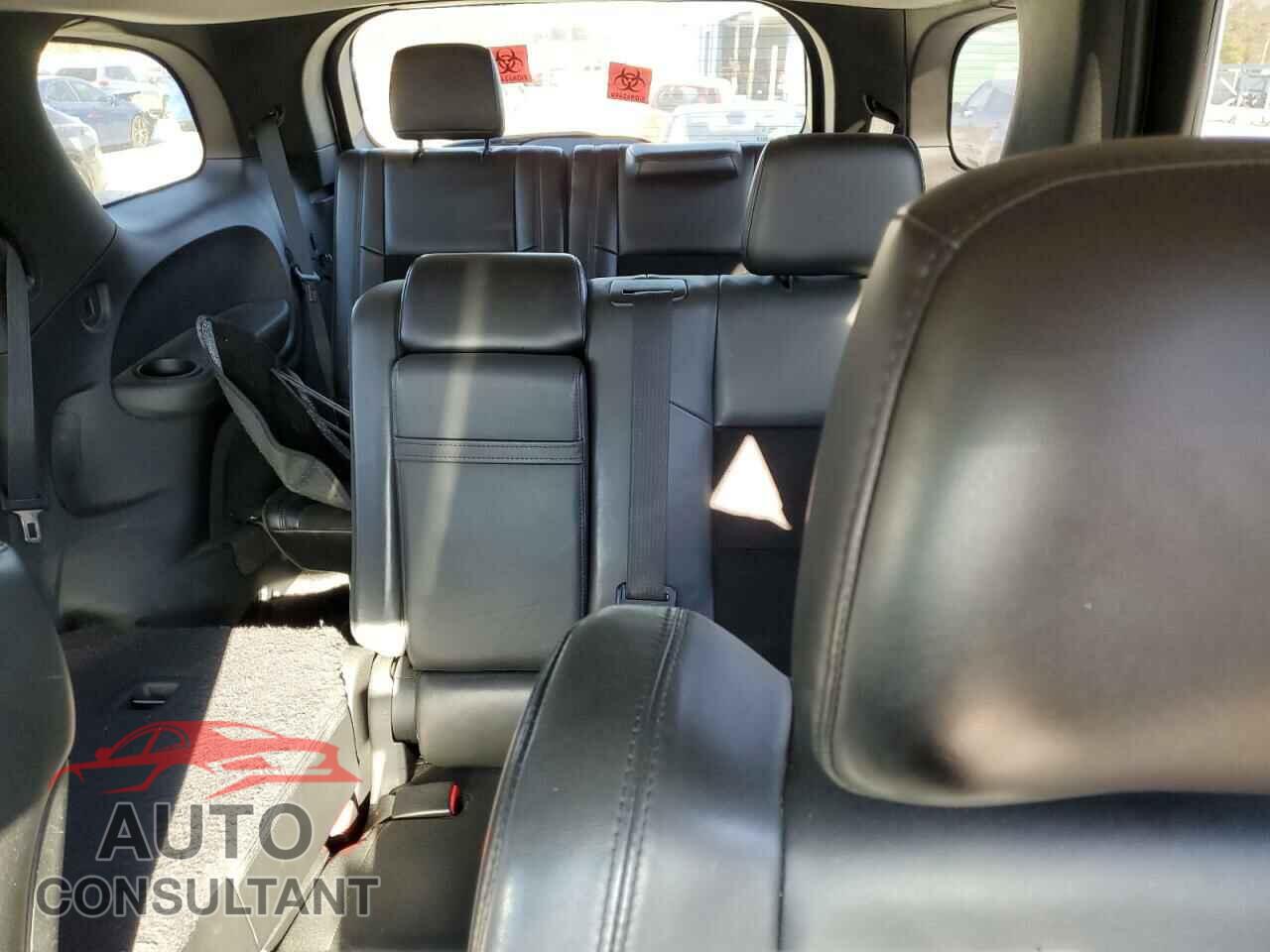 DODGE DURANGO 2018 - 1C4RDJDG8JC201556