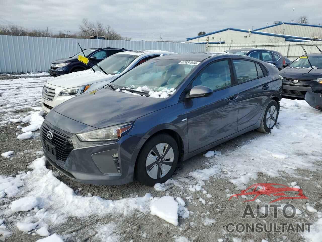 HYUNDAI IONIQ 2017 - KMHC65LC6HU024821