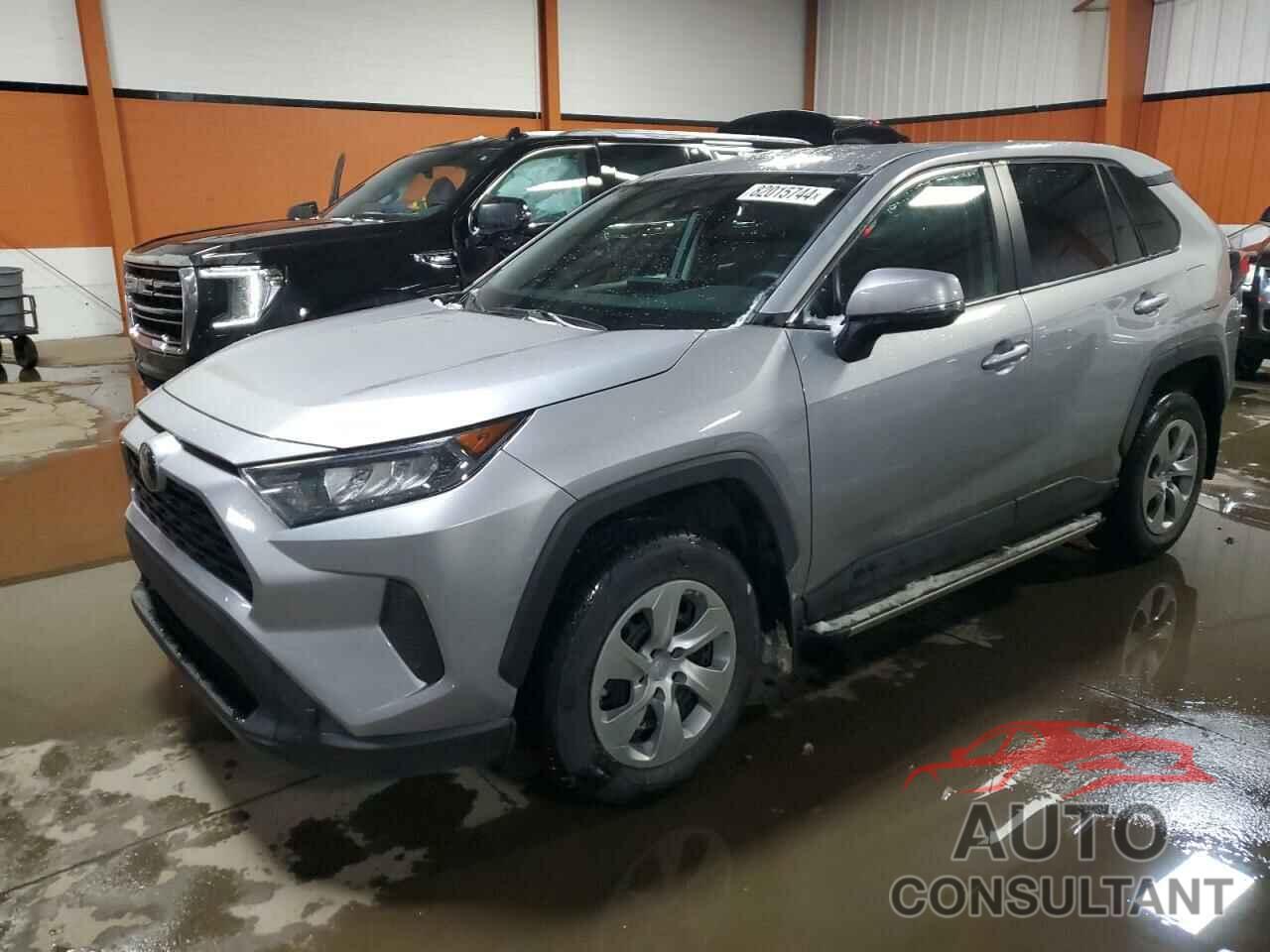 TOYOTA RAV4 2022 - 2T3B1RFV3NC295810