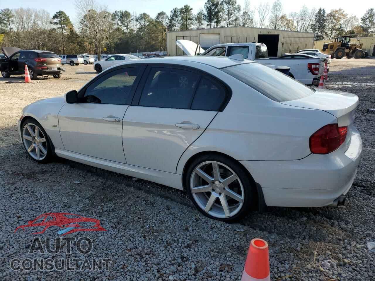BMW 3 SERIES 2011 - WBAPH7C51BE677794