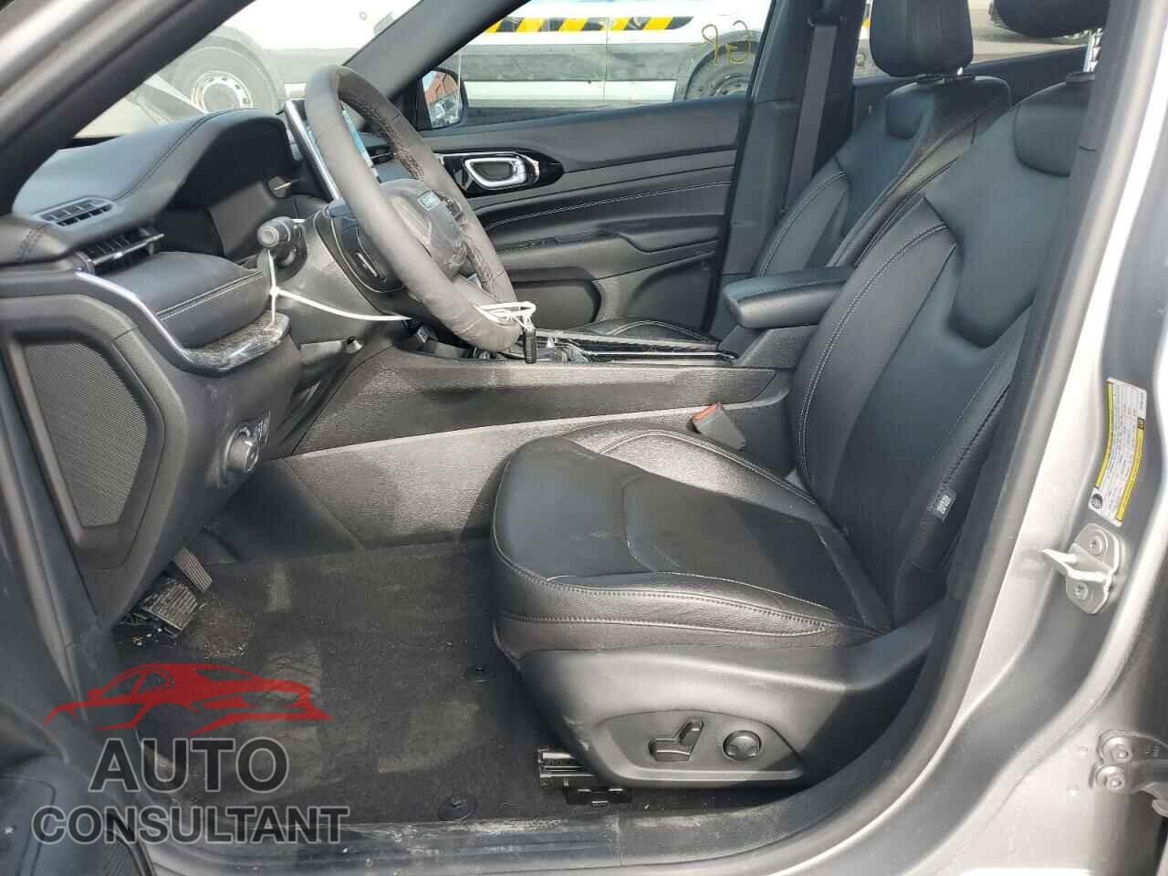 JEEP COMPASS 2024 - 3C4NJDCN9RT581953