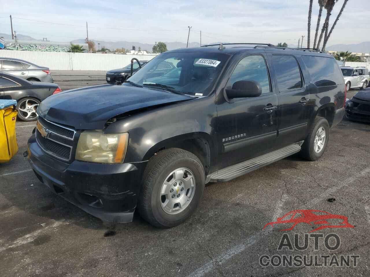 CHEVROLET SUBURBAN 2011 - 1GNSKJE32BR308823