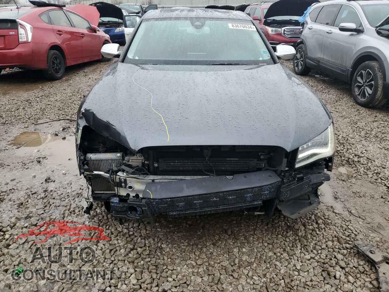 AUDI S8 2013 - WAUD2AFD4DN020172