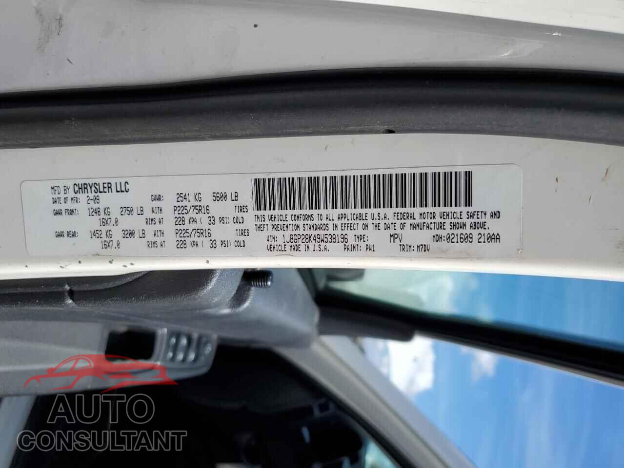 JEEP LIBERTY 2009 - 1J8GP28K49W538196