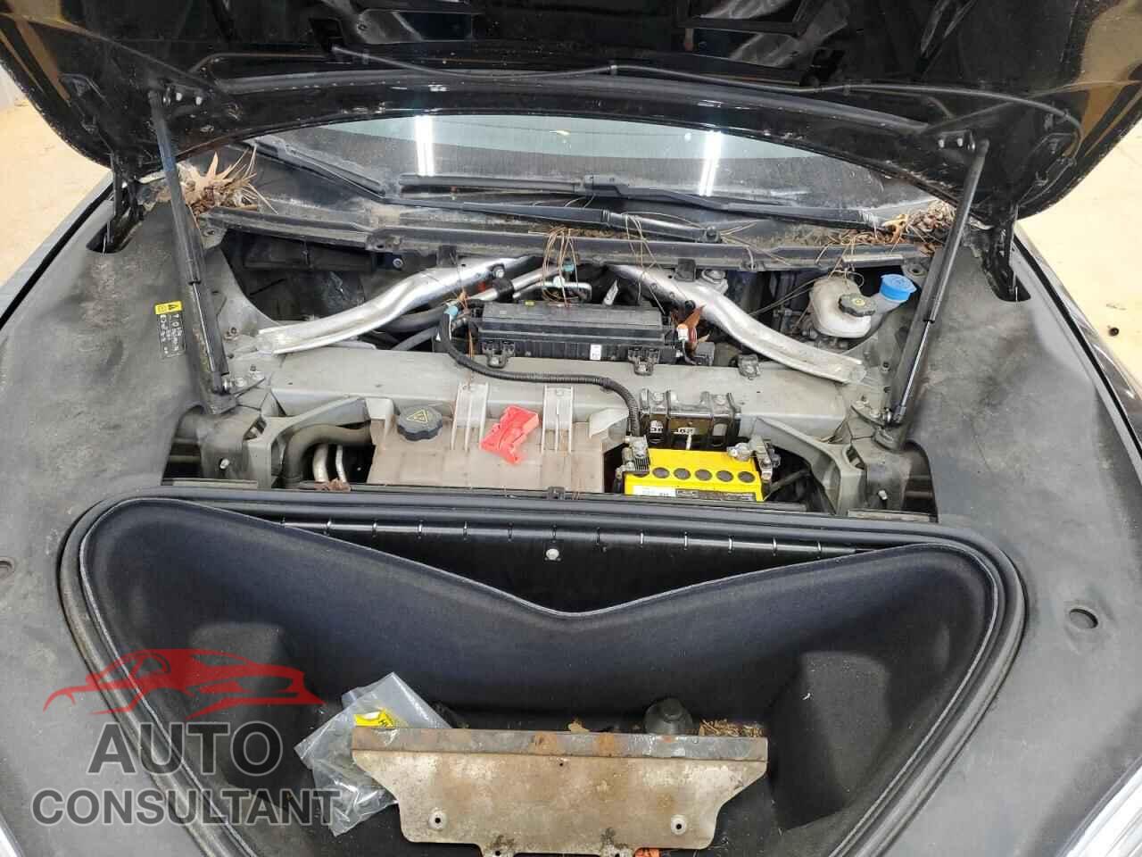 TESLA MODEL S 2017 - 5YJSA1E17HF197873