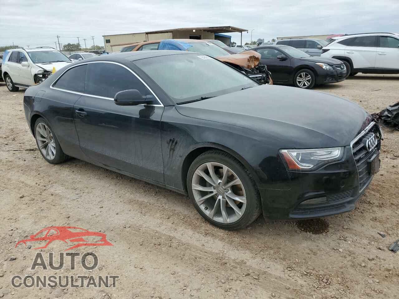 AUDI A5 2013 - WAUCFAFR6DA037784