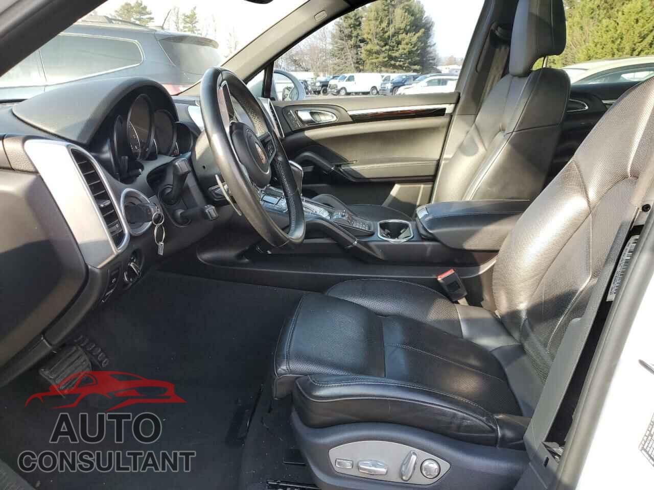 PORSCHE CAYENNE 2016 - WP1AA2A26GKA36253