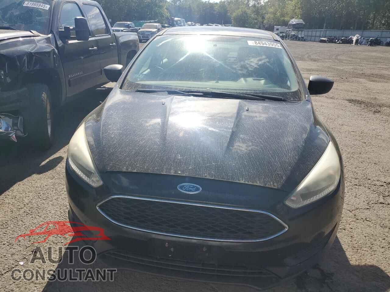 FORD FOCUS 2015 - 1FADP3E27FL200427