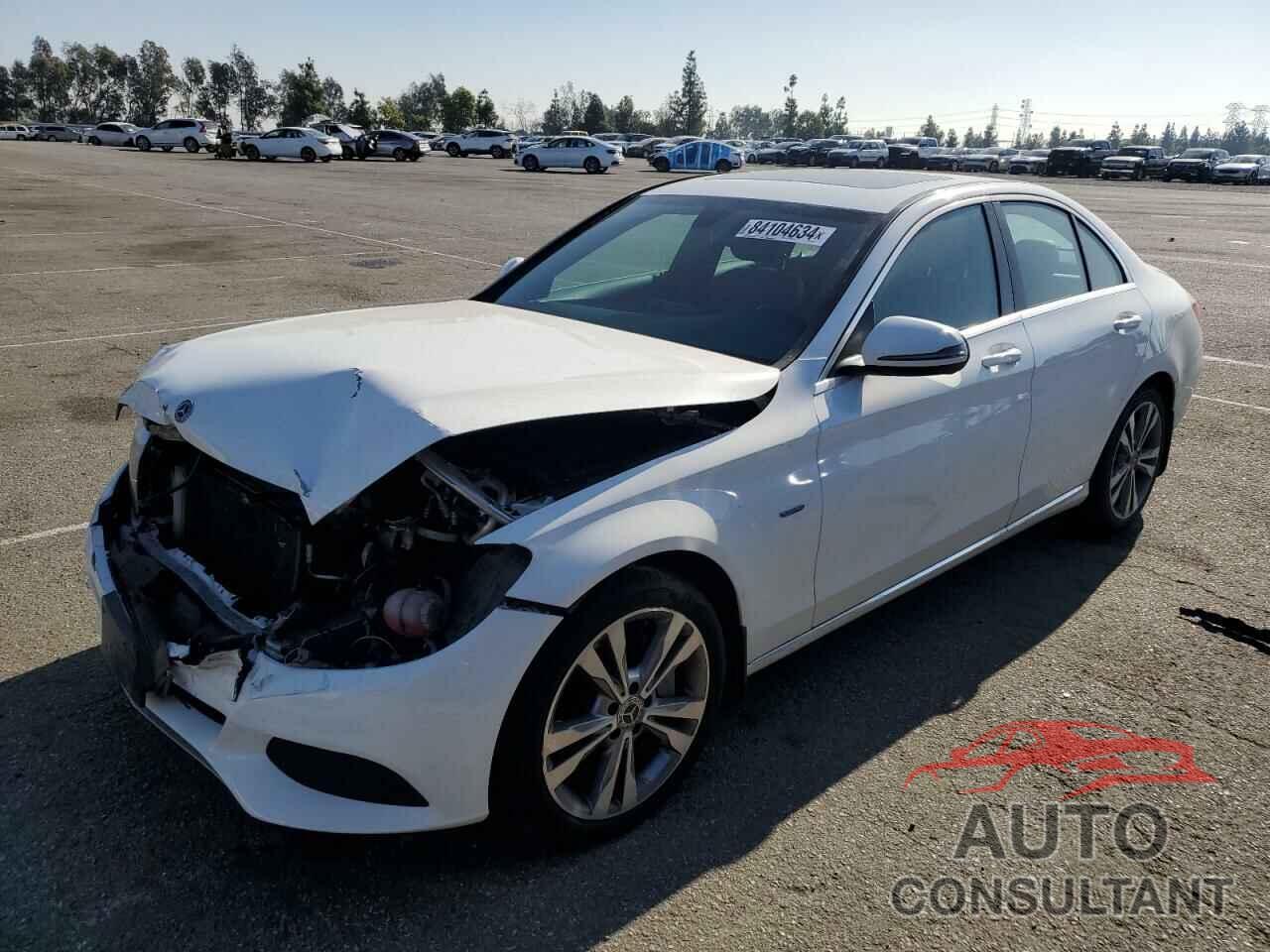 MERCEDES-BENZ C-CLASS 2018 - 55SWF4HB9JU244771