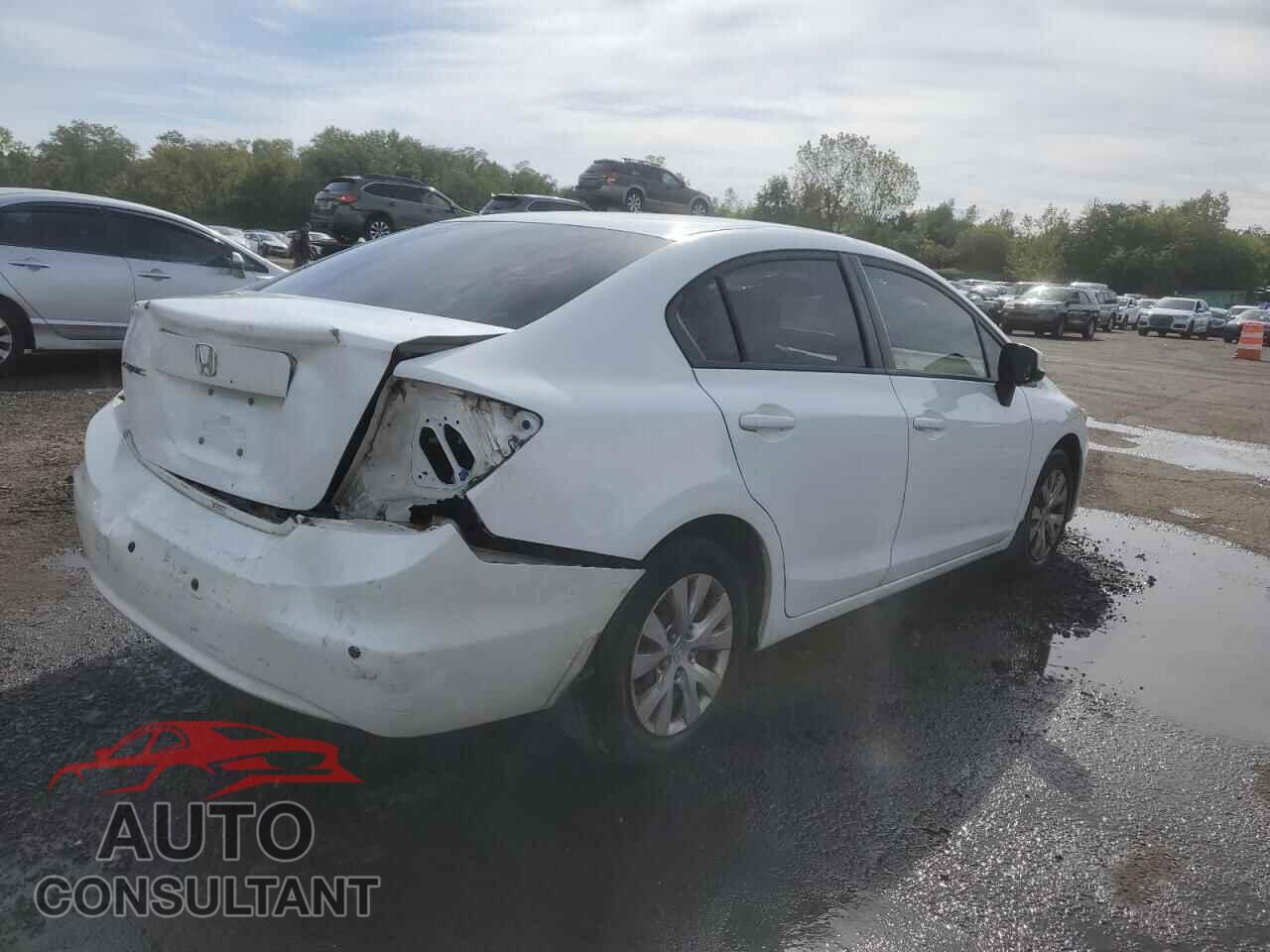 HONDA CIVIC 2012 - 19XFB2F58CE303395