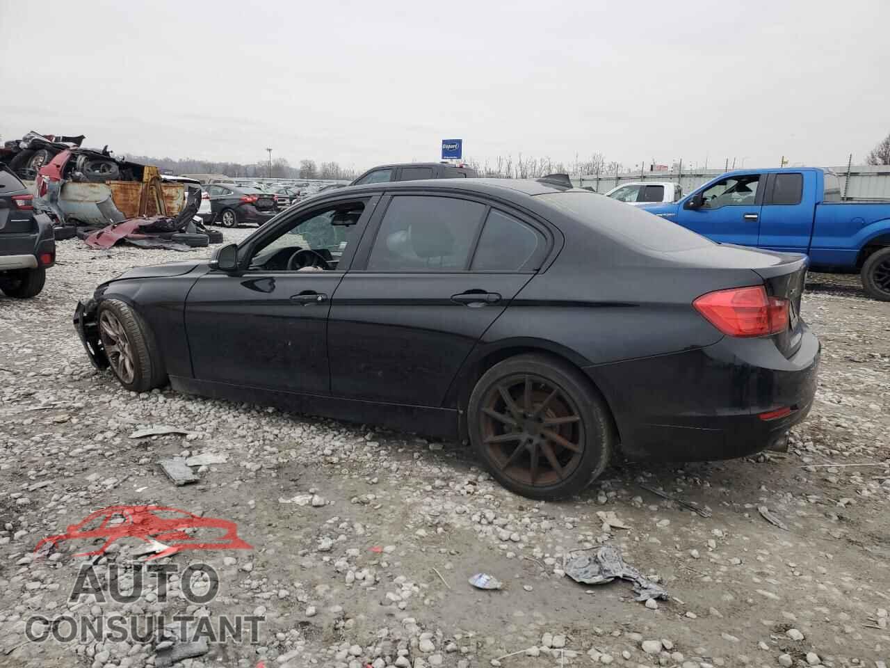 BMW 3 SERIES 2014 - WBA3C3C52EF986145
